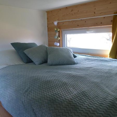 Ferienwohnung Mon Ptit Nid House Tiny House Panissieres Exterior foto